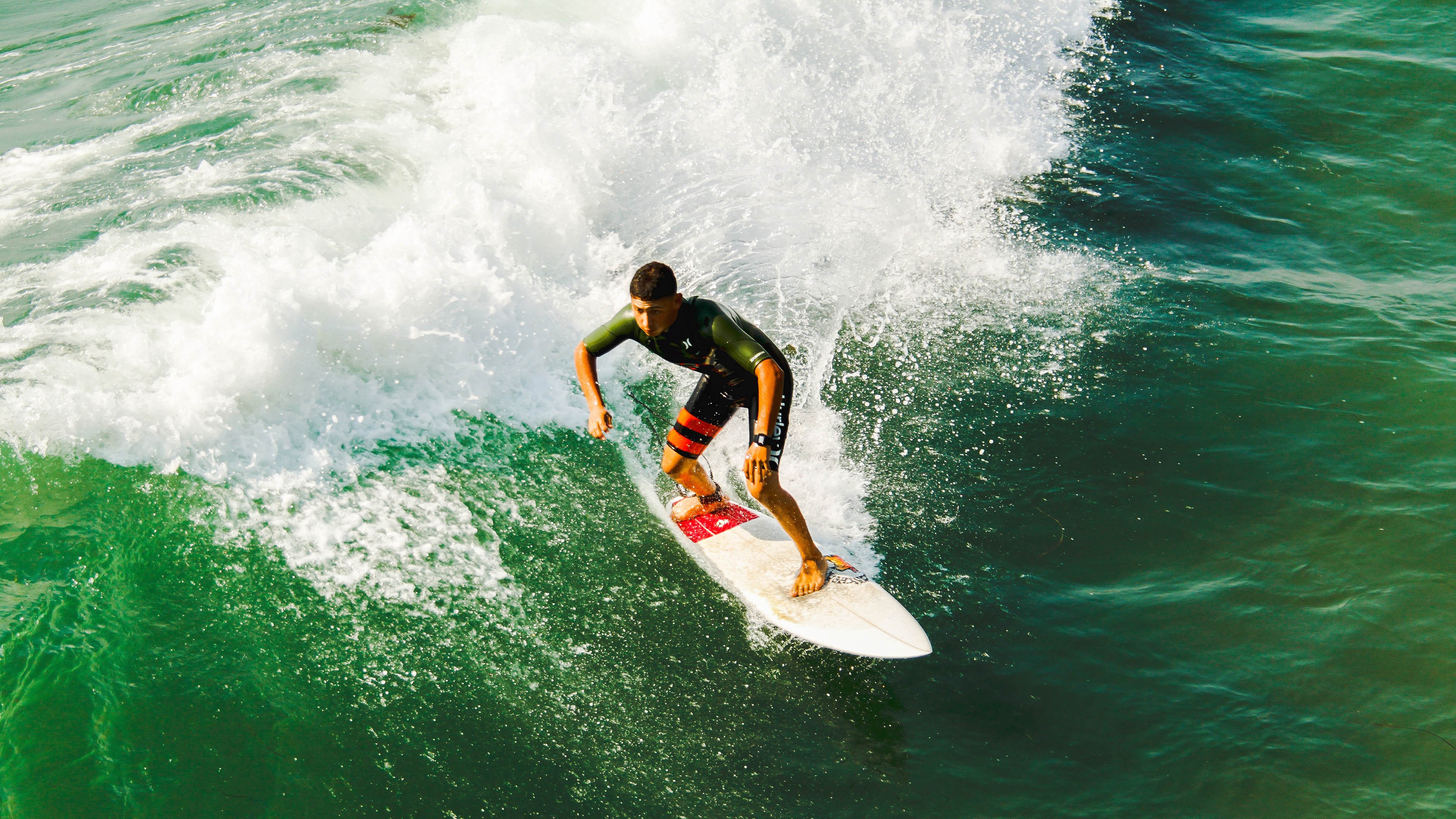 星空体育官网-杨瀚森低位背打技术日趋成熟展现内线统治力，杨瀚森篮球
