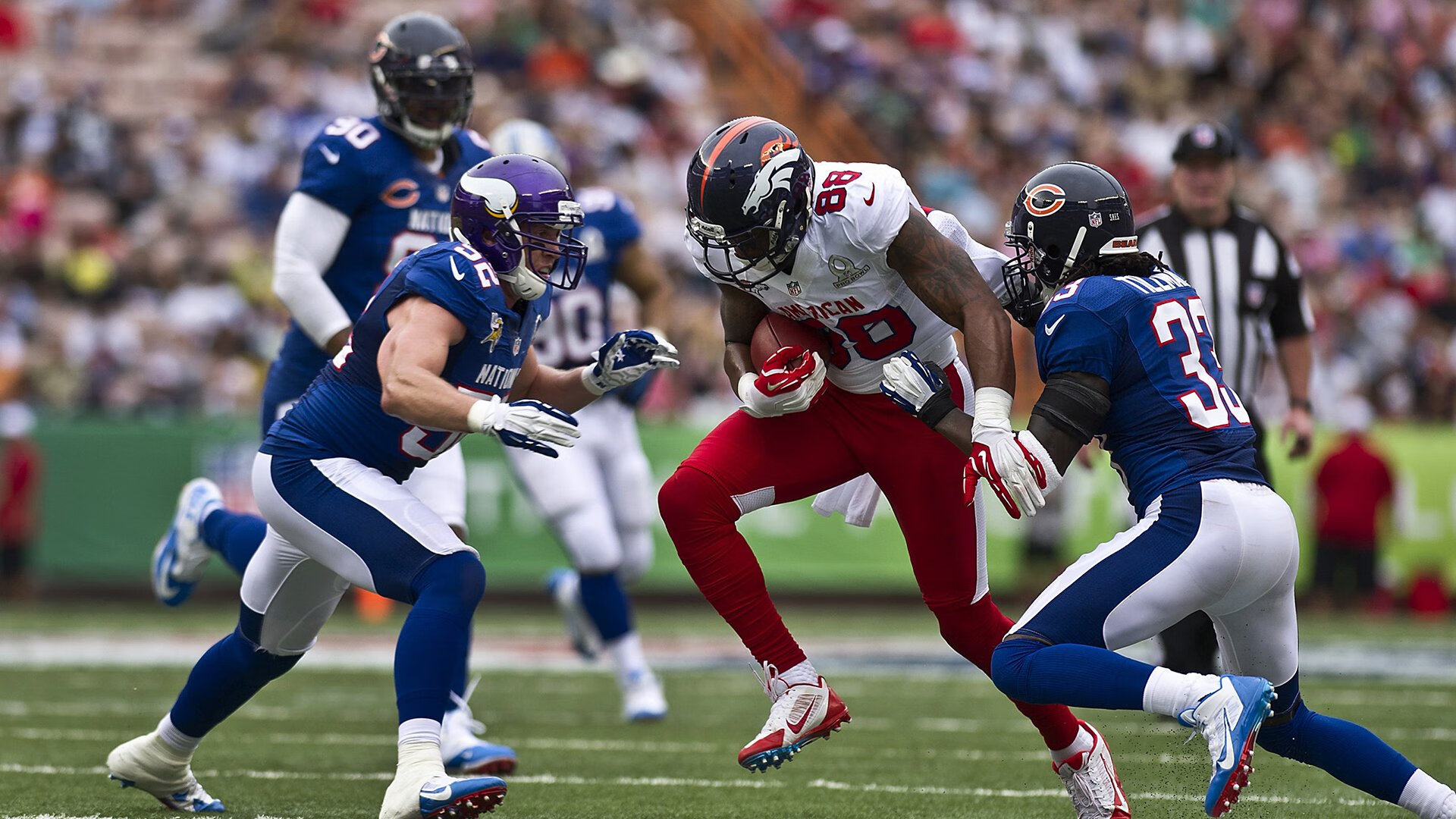 高尔精准的传球帮助袋鼠队穿透对方防线，高尔夫袋鼠男装简介